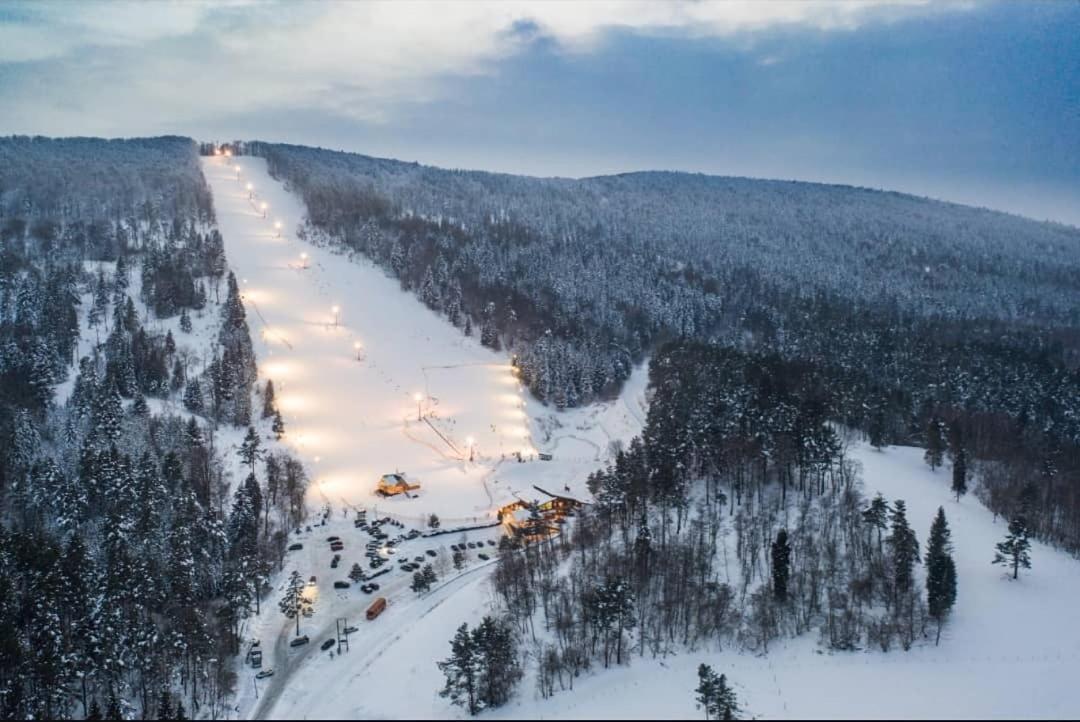 Pensjonat Laworta Ski Ustrzyki Dolne Extérieur photo